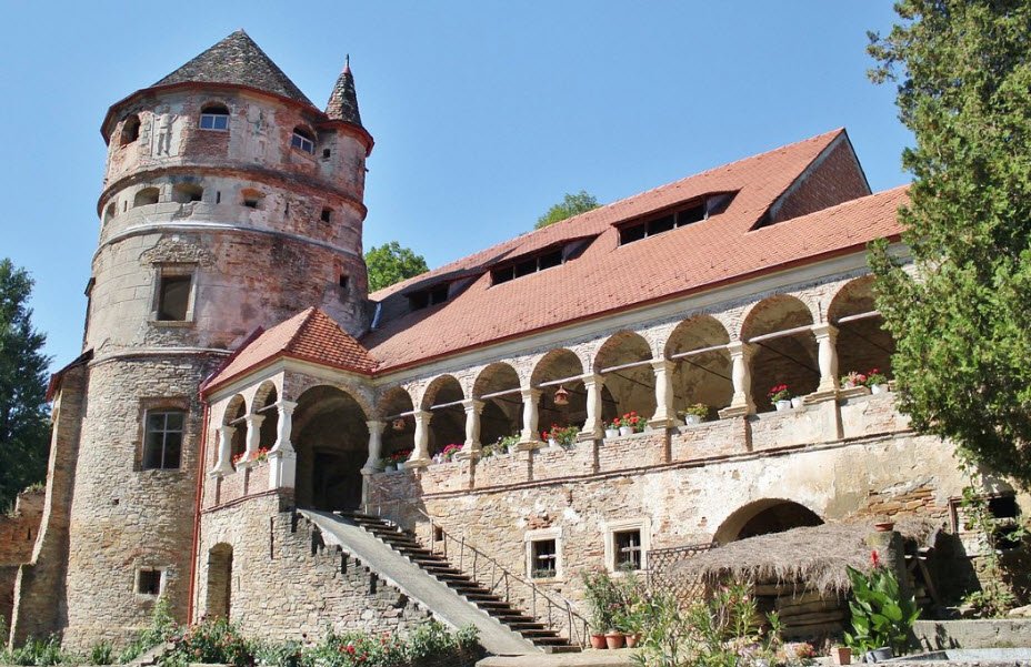 Wesselényi-Bethlen Castle, Drág, Romania, Romania